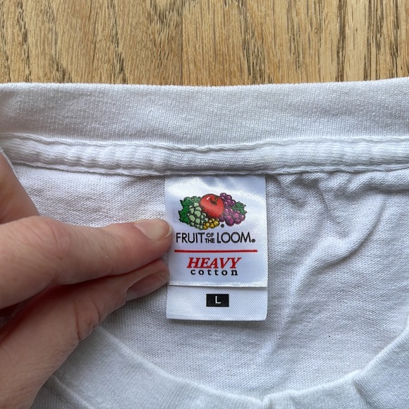 ♻️DONATED DEC. 2023♻️ Vintage Aaliyah All I Need t-shirt size L - Picture 3 of 3